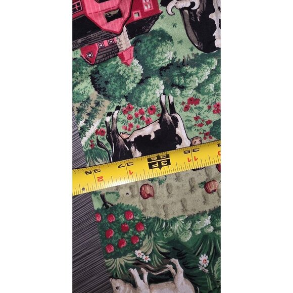 Kitchen Curtains w/ Valance Farm-Themed Cow & Barnyard Print 2ft W Valance 34L - Picture 6 of 8